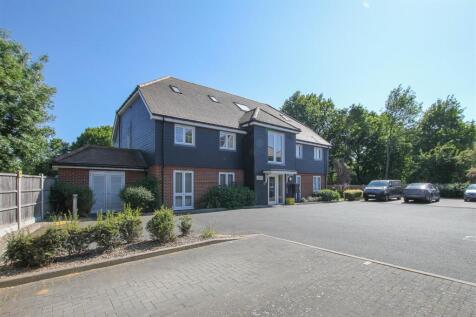 Whitefield Way, Kelvedon Hatch 1 bed apartment for sale