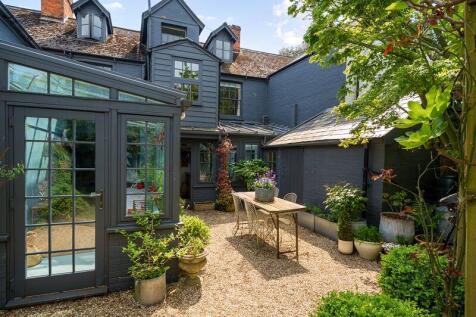 75 Mantle Street, Wellington TA21 5 bed terraced house for sale