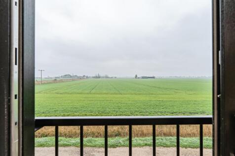 1 bedroom barn conversion for sale