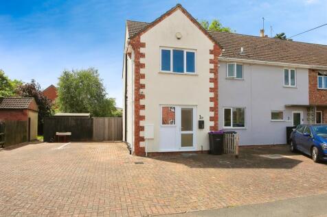 2 bedroom end of terrace house for sale