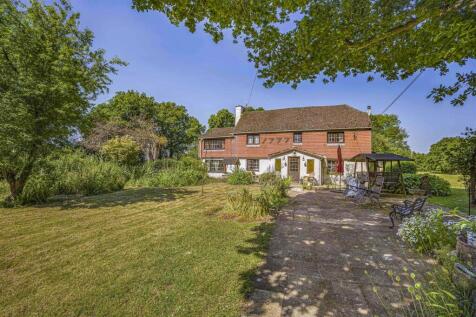 Bishopswood Lane, Tadley 4 bed detached house for sale