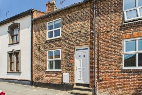 Middle Street, Nafferton, YO25 4JS 3 bed terraced house for sale