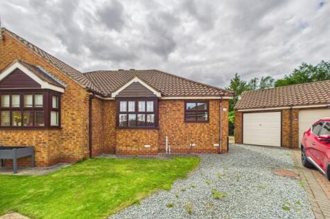 Glenholme Court, Cranswick YO25 9NZ 2 bed semi