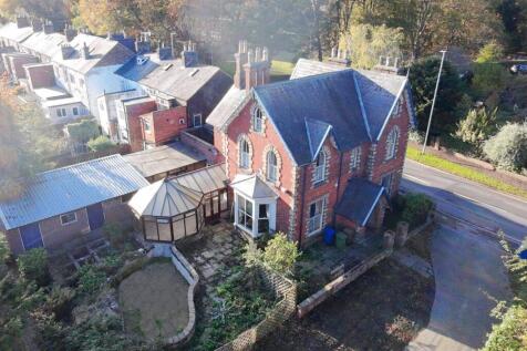 Beverley Road, Driffield, YO25 6 bed detached house for sale