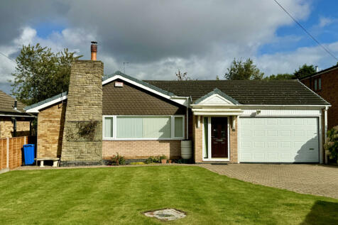 3 bedroom detached bungalow for sale