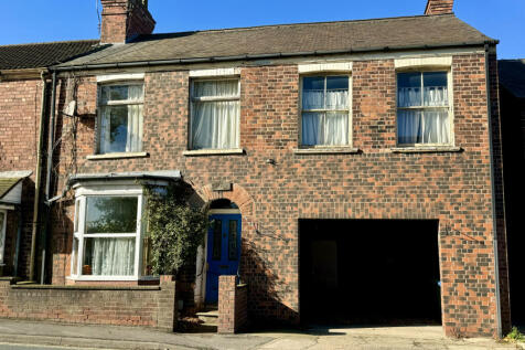 Queensgate, Beverley, HU17 8NW 6 bed house for sale