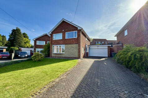 Elmsall Drive, Beverley, HU17 7HL 4 bed detached house for sale
