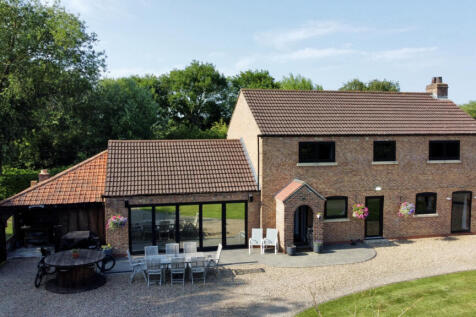 Cliffe Road, North Newbald, YO43 4SR 4 bed detached house for sale