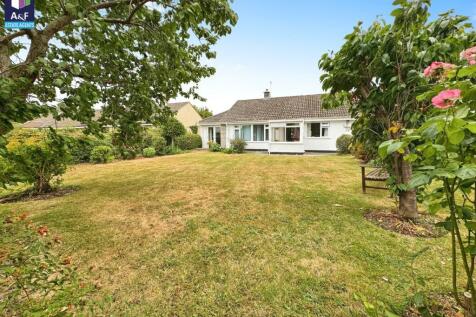 The Worthings, Lympsham... 3 bed detached bungalow for sale