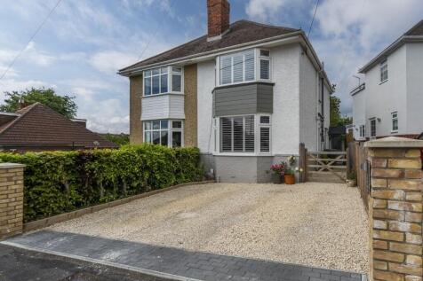 Seaview Estate, Netley Abbey... 2 bed semi