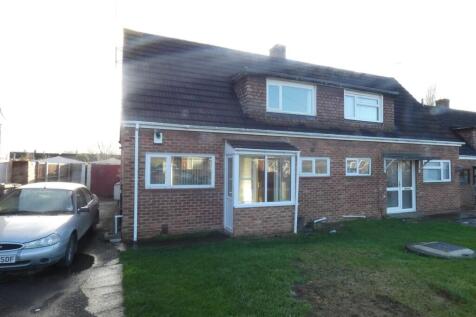 2 bedroom semi-detached house for sale