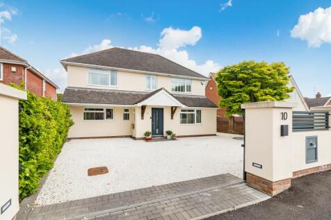 Seymour Road, Ringwood BH24 5 bed detached house for sale