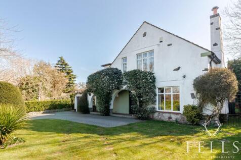 Salisbury Road, Ringwood BH24 4 bed detached house for sale