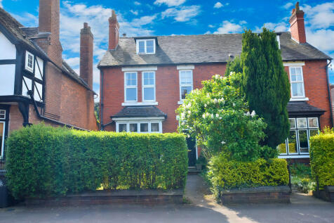 Shropshire Street, Market Drayton 4 bed semi