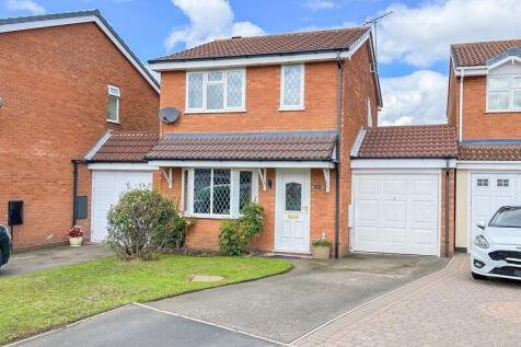 Oakwood Close, Wolverhampton 3 bed detached house for sale