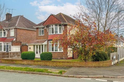 Ribbesford Avenue, Wolverhampton 3 bed detached house for sale