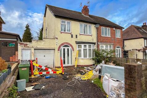 Stafford Road, Wolverhampton 3 bed semi