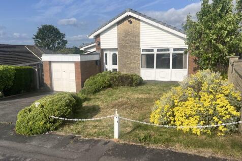 4 bedroom detached bungalow for sale