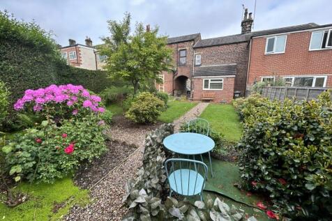 1 bedroom terraced house for sale