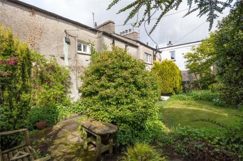 Main Street, Kendal LA8 3 bed end of terrace house for sale