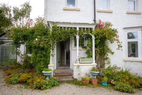 Storth Road, Milnthorpe LA7 3 bed detached house for sale