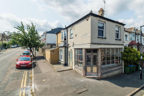 4 bedroom house for sale