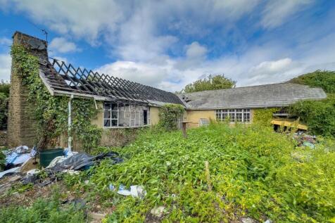 Detached bungalow for sale