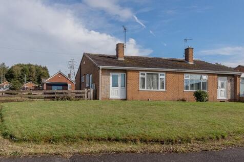 2 bedroom semi-detached bungalow for sale
