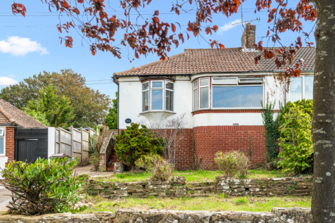 2 bedroom semi-detached bungalow for sale