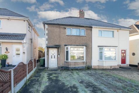 2 bedroom semi-detached house for sale