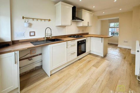 Capper Avenue, Hemswell Cliff DN21 2 bed end of terrace house for sale