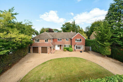 6 bedroom detached house for sale