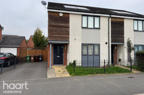 3 bedroom semi-detached house for sale