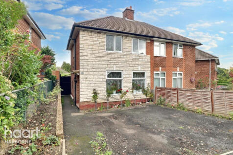 2 bedroom semi-detached house for sale