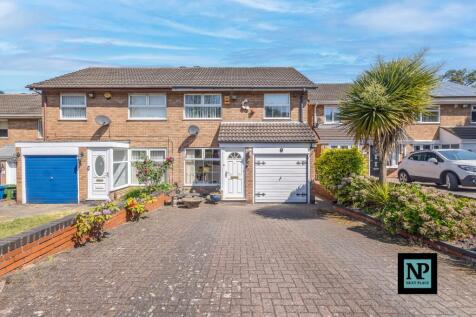 Angelica, Amington, B77 3 bed house for sale