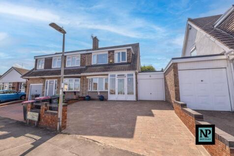 St. Leonards View, Polesworth, B78 3 bed semi