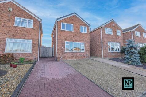Marlow Road, Tamworth, B77 3 bed link detached house for sale