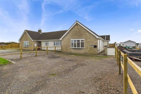 2 bedroom bungalow for sale