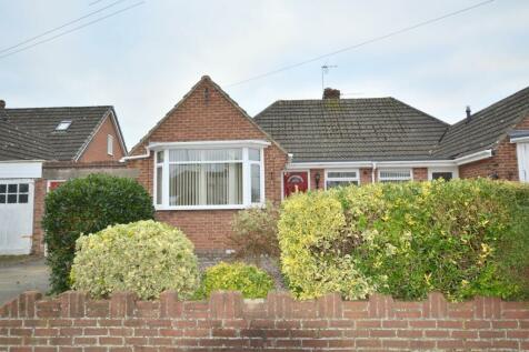 2 bedroom semi-detached bungalow for sale