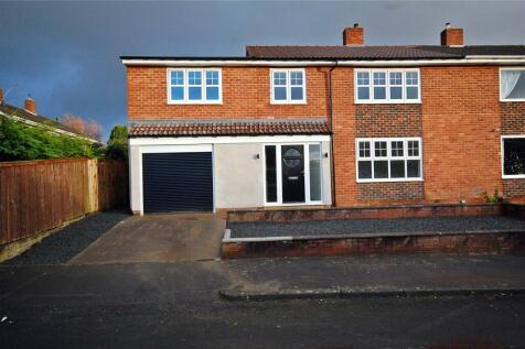 4 bedroom semi-detached house for sale