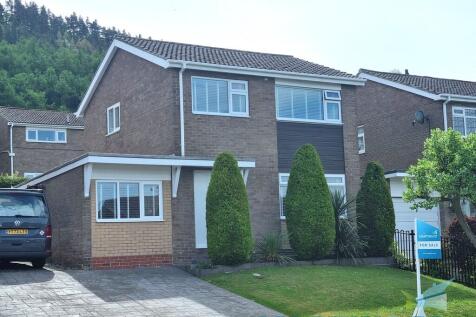 Aldenham Road, Guisborough 3 bed detached house for sale