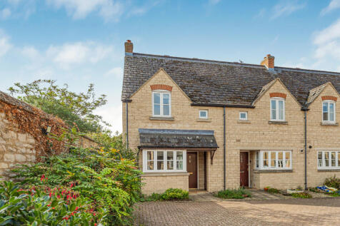 Eynsham OX29 2 bed end of terrace house for sale