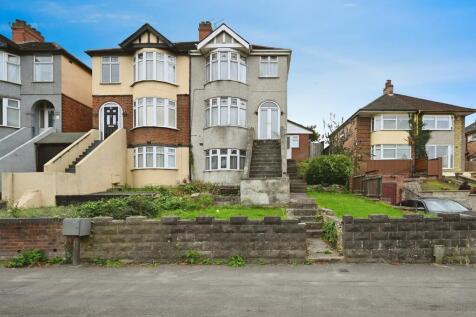 4 bedroom town house for sale