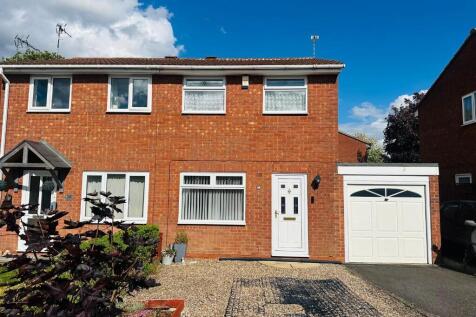 2 bedroom semi-detached house for sale