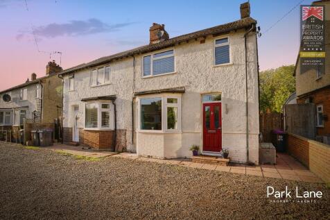 5 bedroom semi-detached house for sale