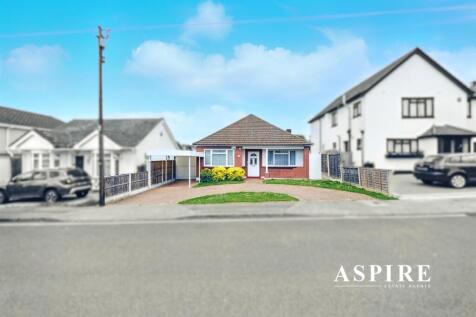 3 bedroom detached bungalow for sale