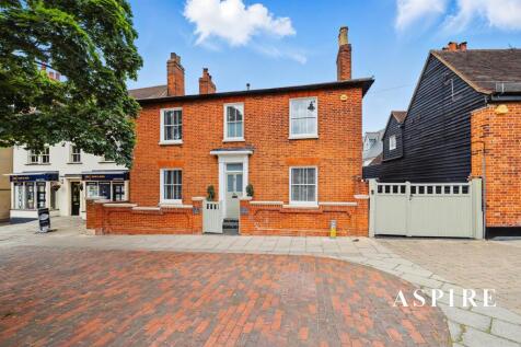 5 bedroom house for sale