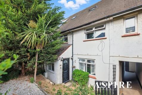 5 bedroom terraced house for sale