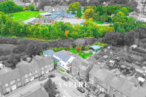 12 bedroom detached house for sale