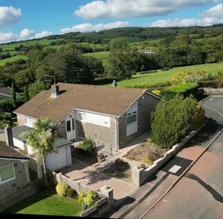 4 bedroom bungalow for sale